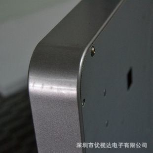 车载广告机选购指南 头枕式、背挂式与吸顶式全解析